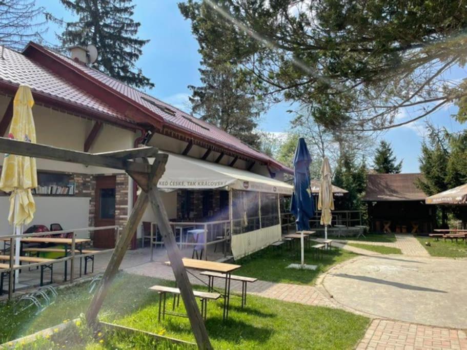 Apartman Katarina V Penzione Pod Smrekom マルティン エクステリア 写真